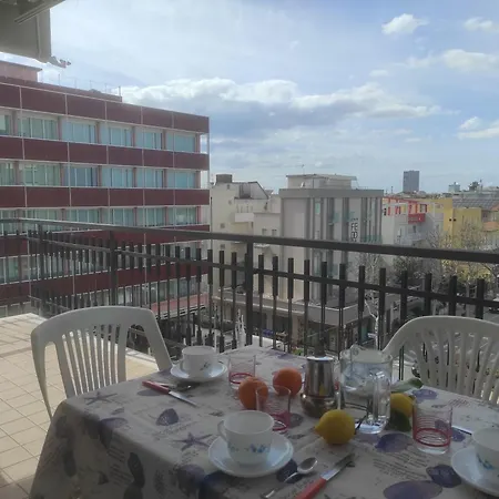 Vista Mare Apartment *